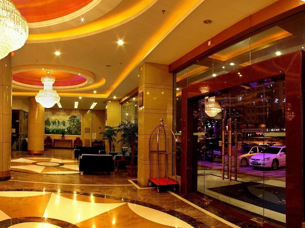 Shanshui Fashion Hotel Paifang Park Чжаоцин Екстер'єр фото