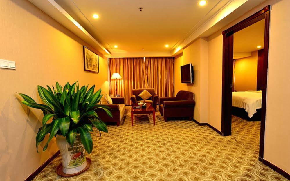 Shanshui Fashion Hotel Paifang Park Чжаоцин Екстер'єр фото