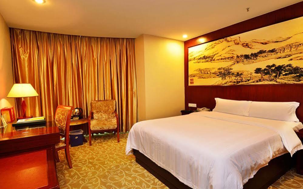 Shanshui Fashion Hotel Paifang Park Чжаоцин Екстер'єр фото