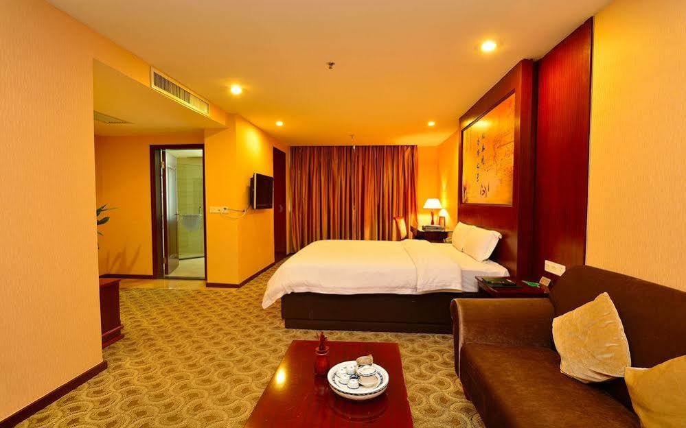 Shanshui Fashion Hotel Paifang Park Чжаоцин Екстер'єр фото